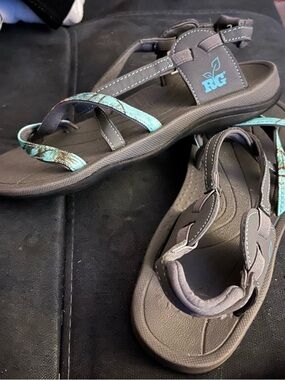 R.G. Teal Accent Strappy Sandals